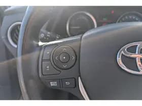 Toyota Auris thumbnail 41