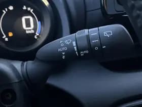 Toyota Yaris thumbnail 26