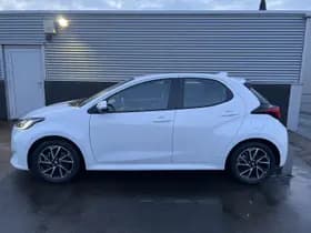 Toyota Yaris thumbnail 4