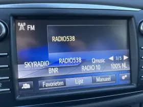 Toyota Yaris thumbnail 14