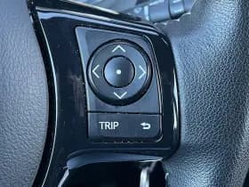 Toyota Yaris thumbnail 18