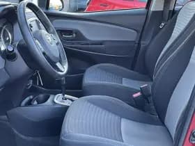 Toyota Yaris thumbnail 48