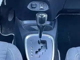 Toyota Yaris thumbnail 54