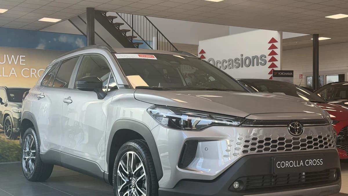 Toyota Corolla-cross — foto 1