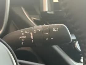 Toyota Corolla-cross thumbnail 14