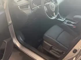 Toyota Corolla-cross thumbnail 32