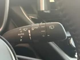 Toyota Corolla-cross thumbnail 38