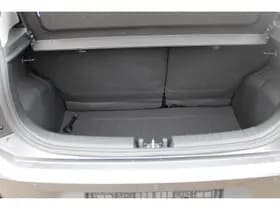 Kia Picanto thumbnail 11