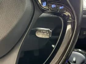 Toyota C-hr thumbnail 49