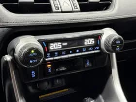 Toyota Rav4 thumbnail 28