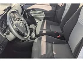 Toyota Yaris thumbnail 46
