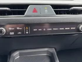 Kia Stonic thumbnail 49