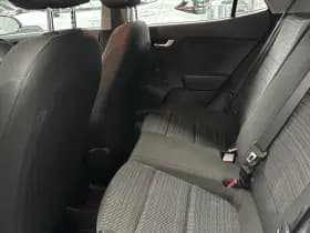 Kia Stonic thumbnail 16