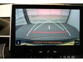 Toyota Corolla-cross thumbnail 22