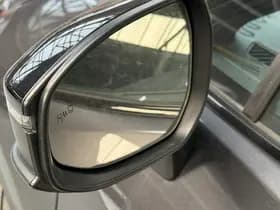 Toyota C-hr thumbnail 31