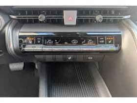 Toyota C-hr thumbnail 25