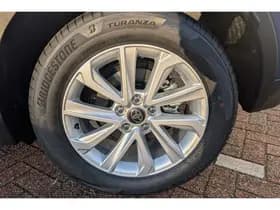 Toyota C-hr thumbnail 40