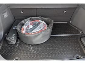 Toyota C-hr thumbnail 46