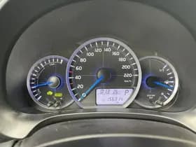 Toyota Yaris thumbnail 11