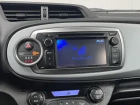 Toyota Yaris thumbnail 14