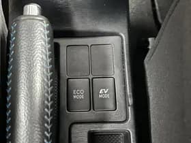 Toyota Yaris thumbnail 18