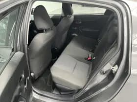Toyota Yaris thumbnail 19