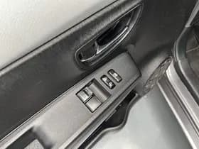 Toyota Yaris thumbnail 29