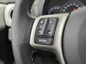 Toyota Yaris thumbnail 33