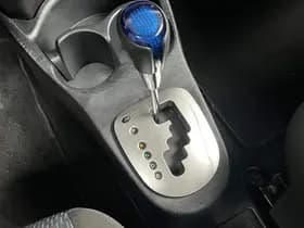 Toyota Yaris thumbnail 44