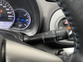 Toyota Yaris thumbnail 10