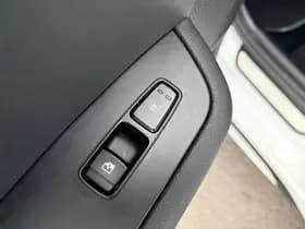 Kia Ceed thumbnail 72