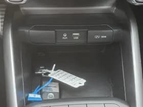 Kia Rio thumbnail 28