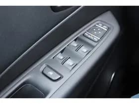 Renault Captur thumbnail 69