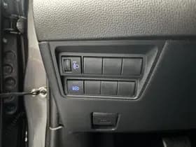 Toyota Yaris thumbnail 14