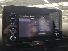 Toyota Yaris thumbnail 15