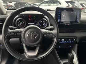 Toyota Yaris thumbnail 8