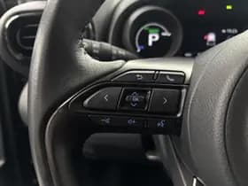 Toyota Yaris thumbnail 9