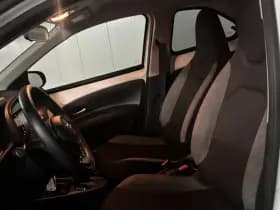 Toyota Aygo thumbnail 3