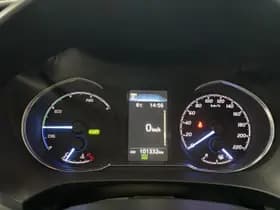 Toyota Yaris thumbnail 4