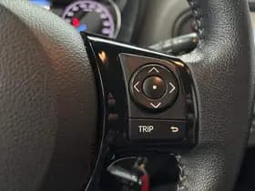 Toyota Yaris thumbnail 37