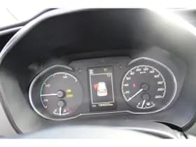 Toyota Yaris thumbnail 18