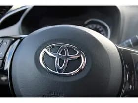 Toyota Yaris thumbnail 72
