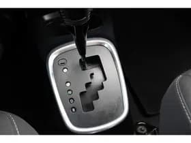 Toyota Yaris thumbnail 76