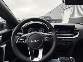 Kia Ceed thumbnail 11
