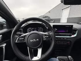 Kia Ceed thumbnail 45