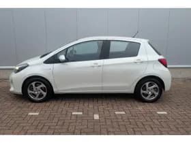 Toyota Yaris thumbnail 2