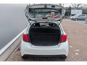 Toyota Yaris thumbnail 39