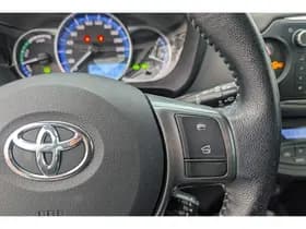 Toyota Yaris thumbnail 51