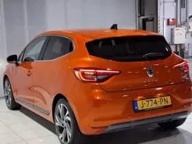 Renault Clio thumbnail 32