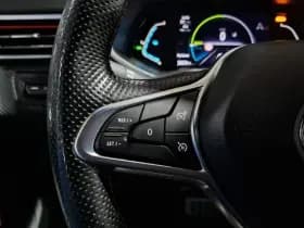 Renault Clio thumbnail 38